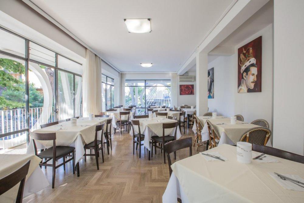 Hotel Hollywood Riccione Dış mekan fotoğraf