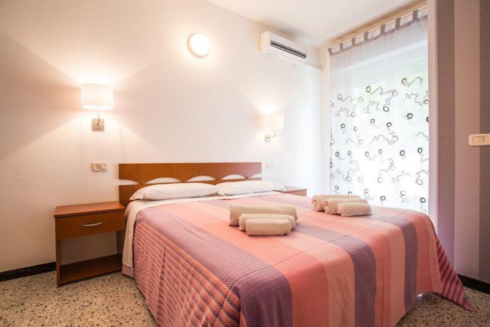 Hotel Hollywood Riccione Dış mekan fotoğraf